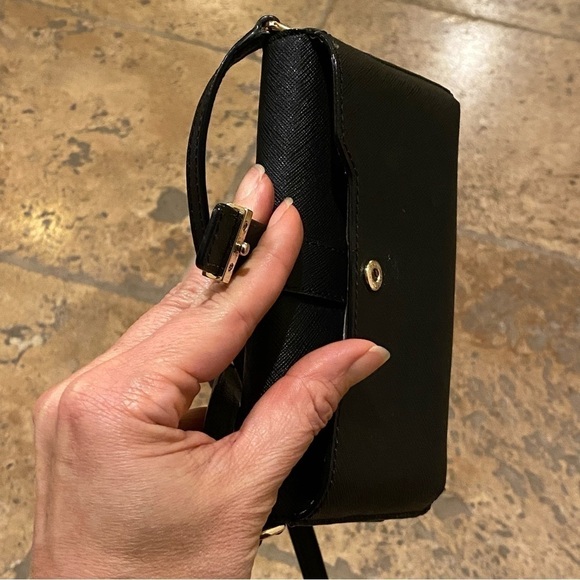 KATE SPADE Black Wallet Personalized ‘K’ Crossbody 3 1/4” x 6 1/4” - Picture 8 of 9